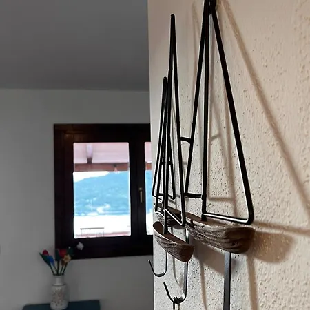 Sea Overlooking Seagull Island Chalet *